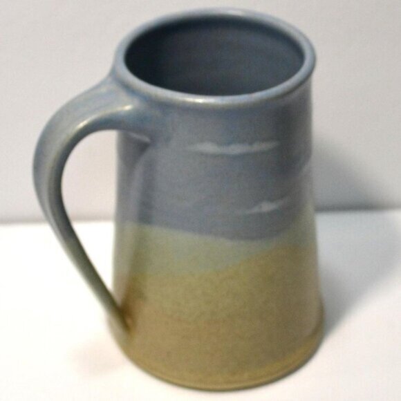 Vintage GK Pottery Set Of 3 Mugs Graduating Sizes Clouds In Sky Design Beach - Picture 4 of 9